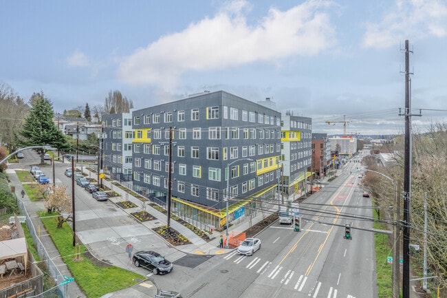 Hilite in Seattle, WA - Building Photo - Building Photo