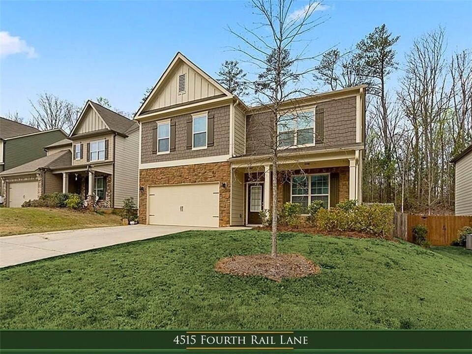 4515 Fourth Rail Ln in Cumming, GA - Building Photo