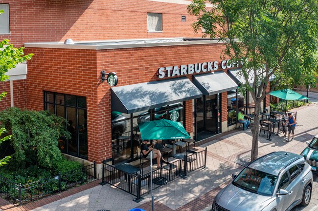 525 Main St in Evanston, IL - Building Photo - Building Photo