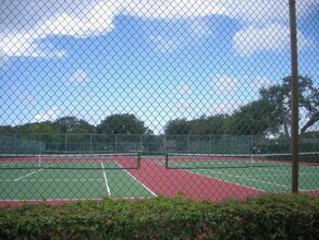 2885 SW 22nd Ave in Delray Beach, FL - Building Photo - Building Photo