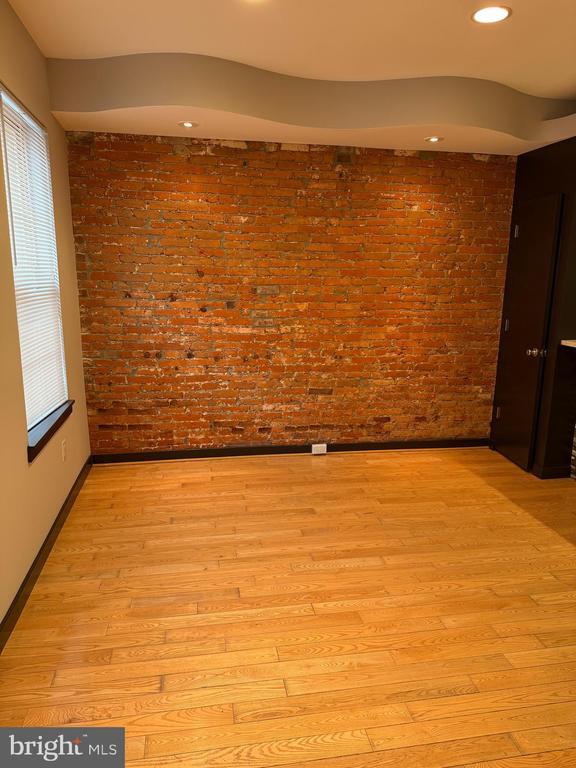 1217 Montrose St in Philadelphia, PA - Building Photo - Building Photo