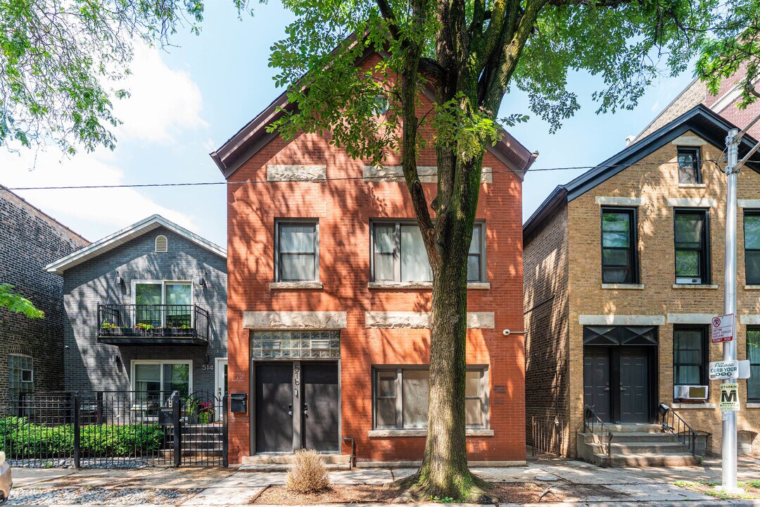 516 N Hermitage Ave, Unit 1 in Chicago, IL - Foto de edificio