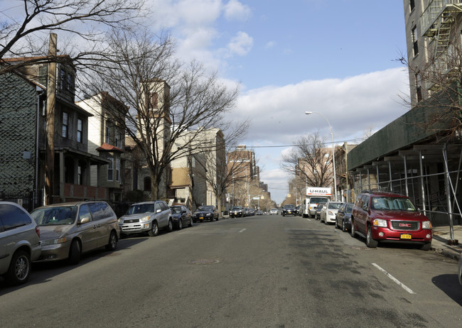 1171 Washington Ave in Bronx, NY - Building Photo - Building Photo