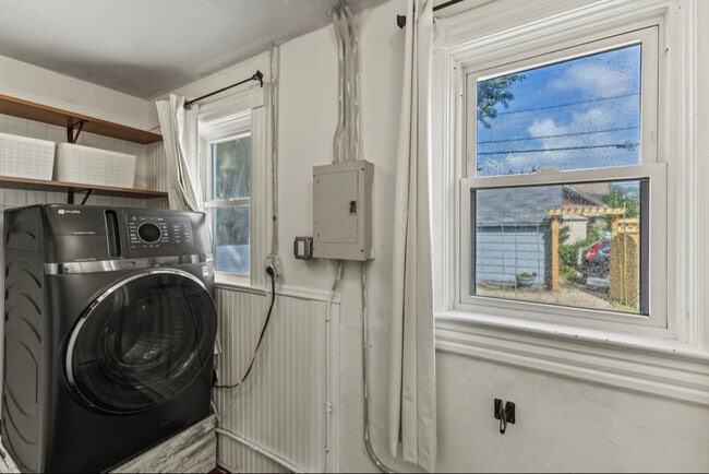 95 Front Ave in St. Paul, MN - Foto de edificio - Building Photo