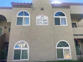 3145 E Flamingo Rd in Las Vegas, NV - Building Photo - Building Photo