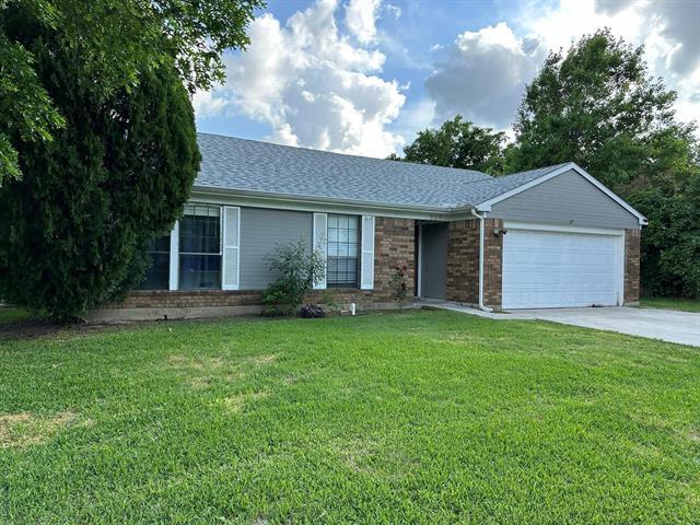 927 S Riverside Dr in Grapevine, TX - Building Photo - Building Photo