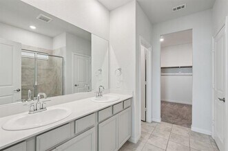 2115 Clarion Dr in Heath, TX - Foto de edificio - Building Photo