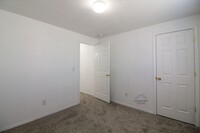 4410 Kubota Ln photo'