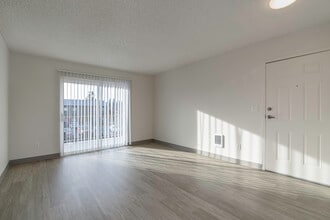 Parkside Apartments in Forest Grove, OR - Foto de edificio - Interior Photo