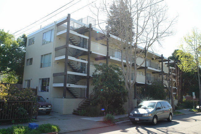 2245 Mckinley Ave in Berkeley, CA - Building Photo - Building Photo