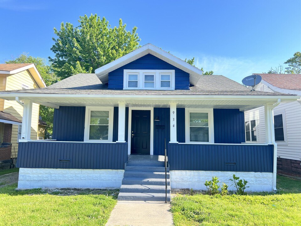 934 E Mulberry St in Kokomo, IN - Building Photo