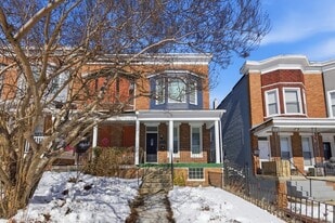 2812 Clifton Ave in Baltimore, MD - Building Photo
