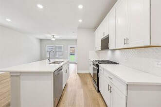 502 Blanton St in McKinney, TX - Foto de edificio - Building Photo