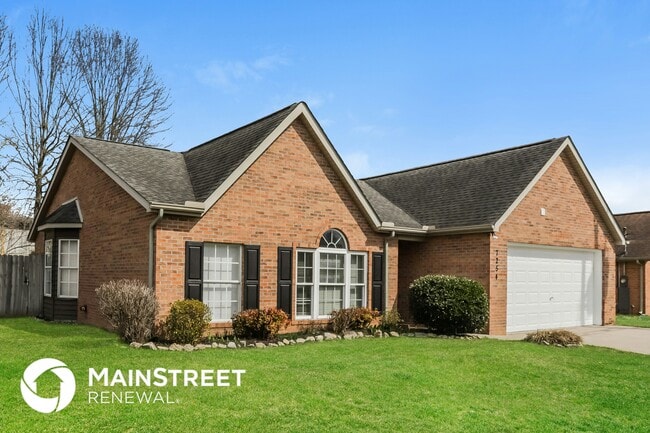 7254 Genoa Ln, Unit AUCMXT in Knoxville, TN - Building Photo - Building Photo