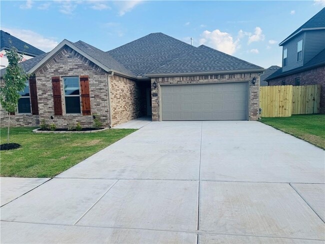 7003 SW High Meadow Blvd in Bentonville, AR - Building Photo - Building Photo
