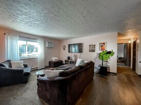 Newton Village Apartments in Newton Falls, OH - Building Photo