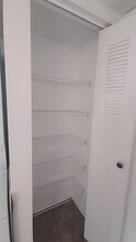 3700 N 56th Ave in Hollywood, FL - Building Photo - Building Photo