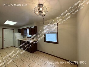 2806 S Main Ave in Sioux Falls, SD - Building Photo - Building Photo
