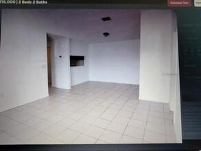 5213 Via Hacienda Cir in Orlando, FL - Foto de edificio - Building Photo