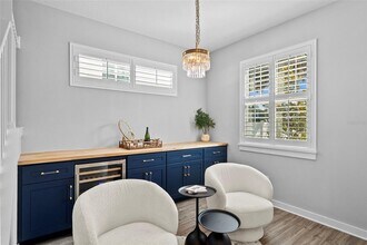 5834 S MacDill Ave in Tampa, FL - Building Photo - Building Photo