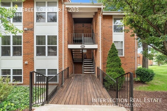 property at 1932 Green Glen Dr
