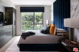 1755 Ocean Ave in Santa Monica, CA - Building Photo - Building Photo