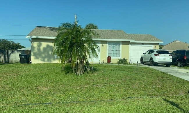 property at 1712 SW Gloria Ln
