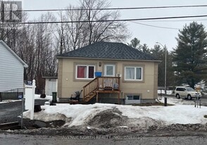 4187 Navan Rd in Ottawa, ON - Building Photo