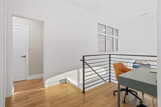 The Roe at Manayunk Apartments and Townhomes in Philadelphia, PA - Building Photo - Building Photo