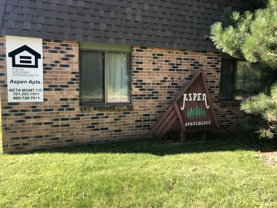 Aspen Apartments in Longville, MN - Building Photo