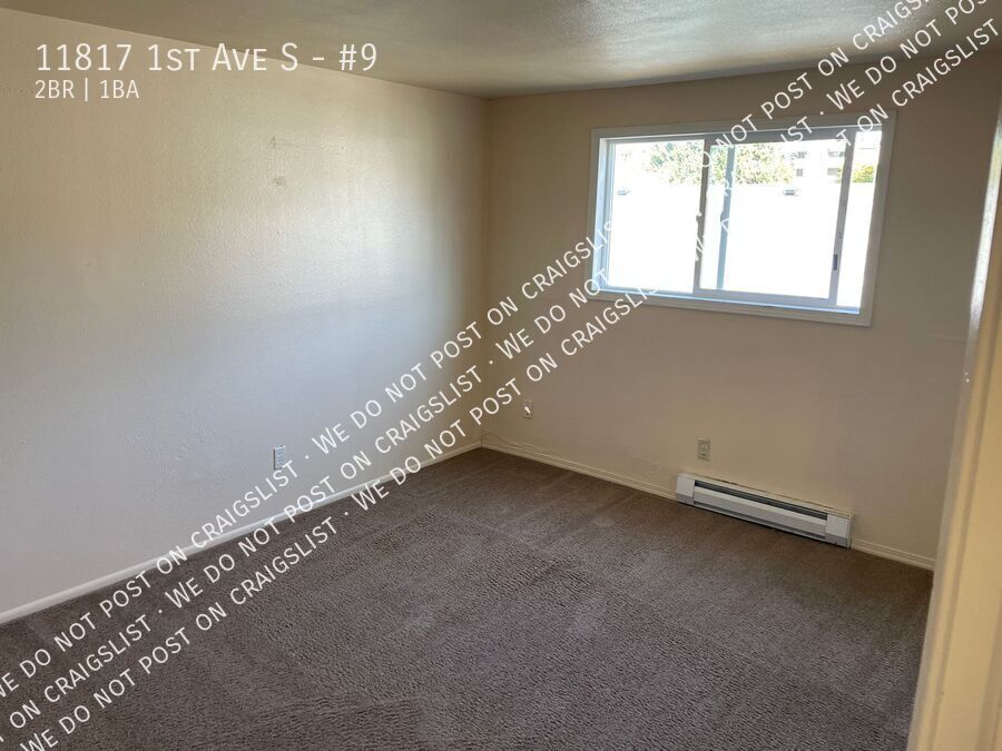 11817 1st Ave S in Seattle, WA - Foto de edificio