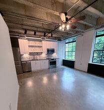 1065 United Ave SE in Atlanta, GA - Building Photo - Building Photo