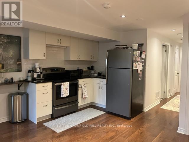 161 Laughton Ave in Toronto, ON - Building Photo - Building Photo
