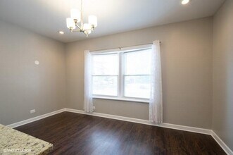 3943 W Addison St in Chicago, IL - Building Photo - Building Photo