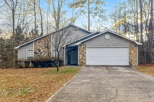 property at 255 Springtree Ct