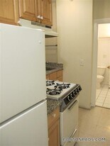 171 Hemenway St, Unit 1 in Boston, MA - Building Photo