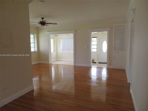 436 Lark Ave in Miami Springs, FL - Building Photo - Building Photo