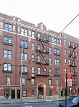 2714 Bainbridge Ave in Bronx, NY - Foto de edificio - Building Photo