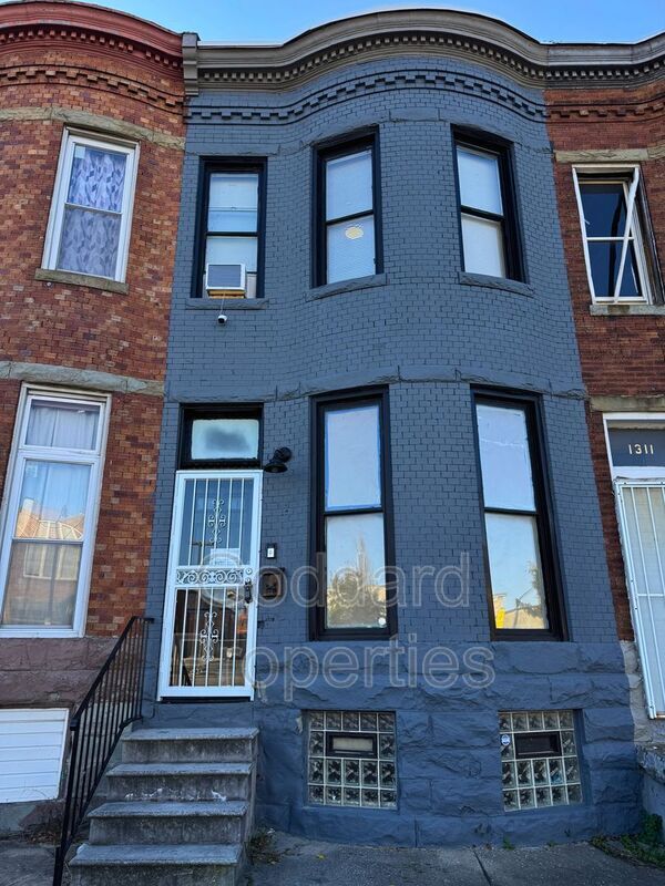 property at 1313 E North Ave