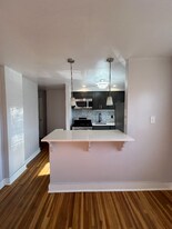 339 Grafton Ave, Unit 1BR in Newark, NJ - Building Photo
