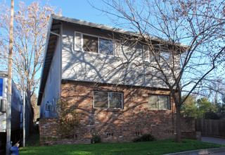 3011 G St in Sacramento, CA - Foto de edificio - Building Photo