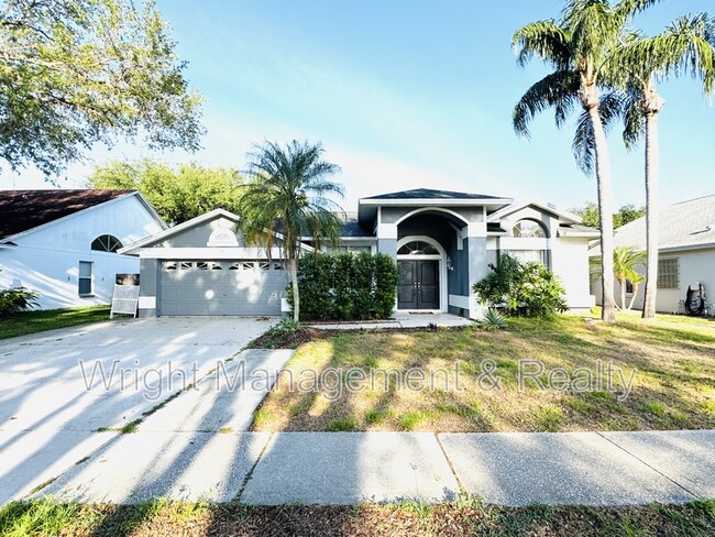property at 3966 Eagle Cove E Dr