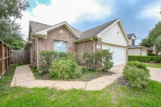 6666 Rusty Ridge Ln in Katy, TX - Building Photo - Building Photo