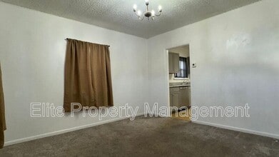 910 E Mesa Ave in Pueblo, CO - Building Photo - Building Photo