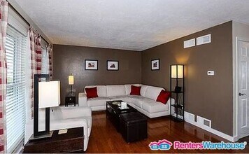 10301 E Evans Ave in Aurora, CO - Building Photo - Building Photo