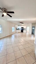 1116 E 16th St in Long Beach, CA - Foto de edificio - Building Photo