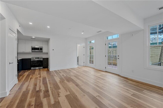 property at 2909 Peachtree Rd