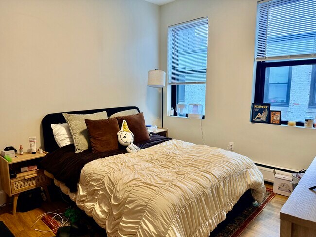 829-833-833 Beacon St in Boston, MA - Foto de edificio - Building Photo