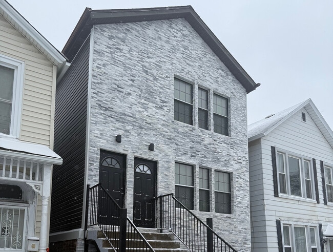 2702 S Union Ave in Chicago, IL - Building Photo - Building Photo