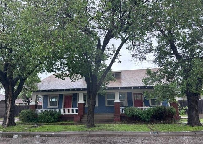 property at 110 SE 22nd Ave